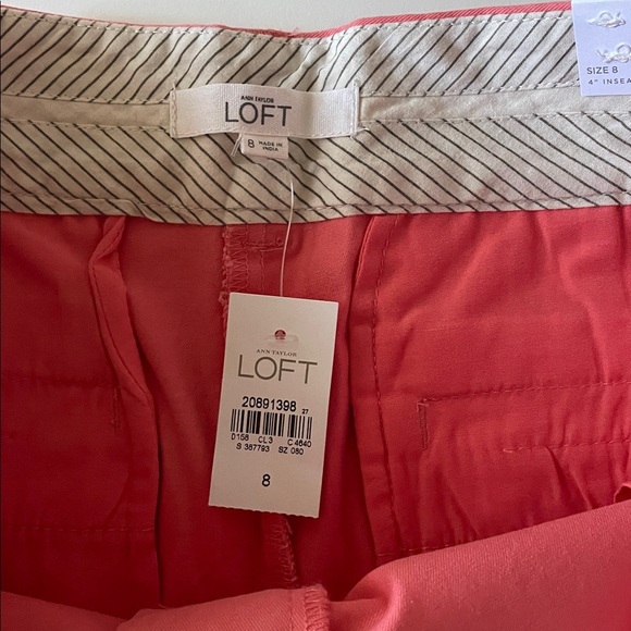 LOFT NWT Size 8 Women's The Riviera Short 4” - Picture 2 of 5